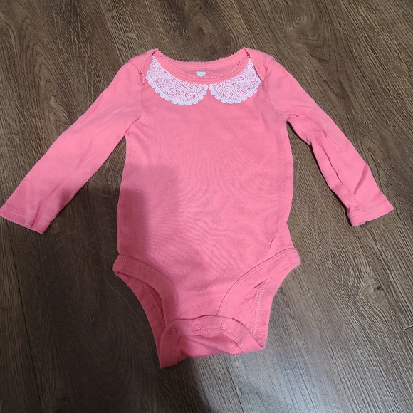 Onesies - Picture 2 of 5